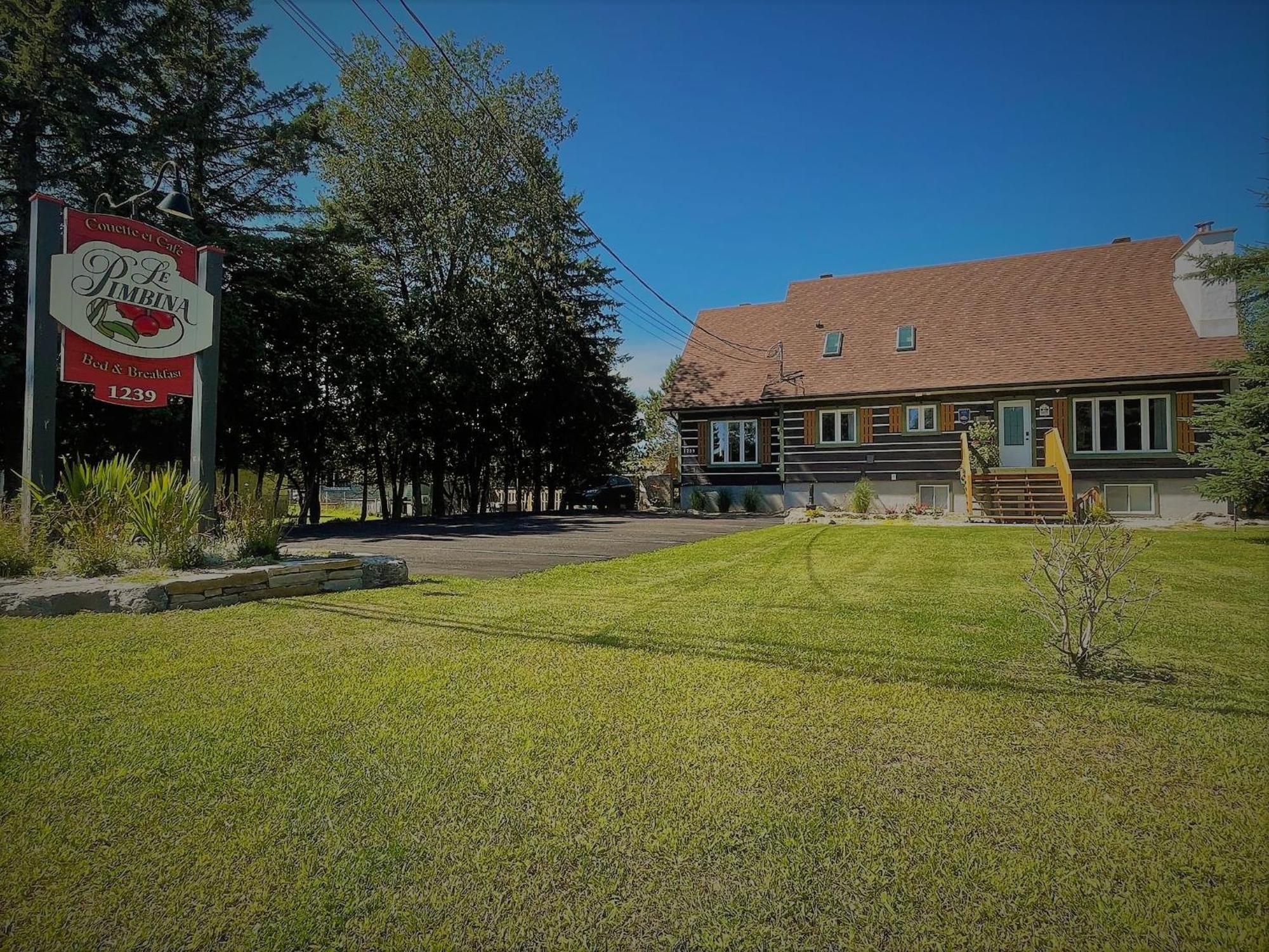 Bed and Breakfast Le Pimbina Mont-Tremblant Exterior foto